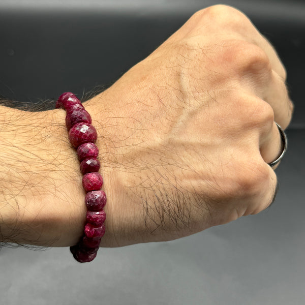 Ruby Flexible Bracelet 28 Beads 7MM.