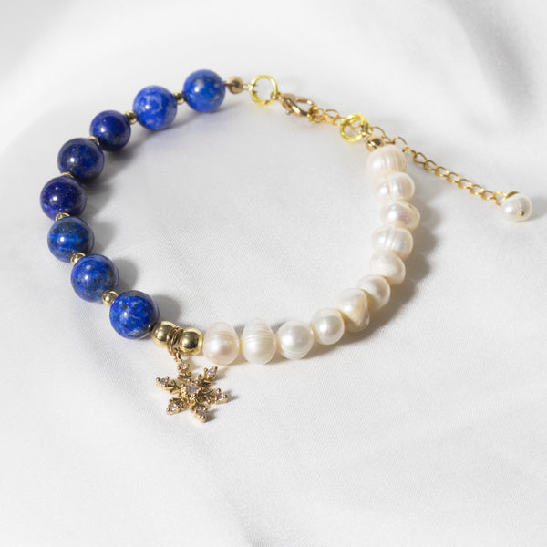 Blue lapis And fresh water pearls Bracelet.