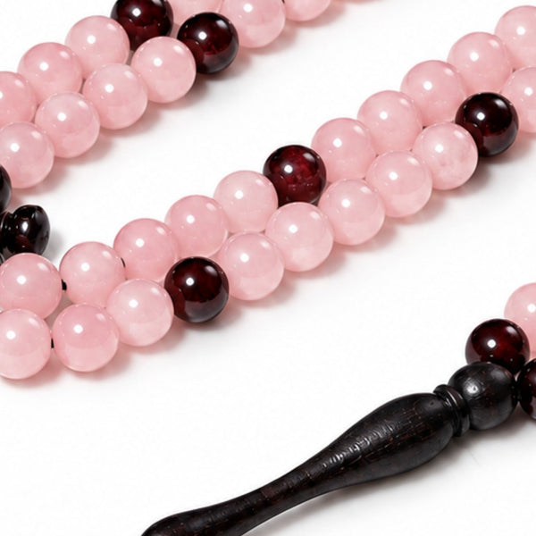 The InterMixRose Quartz With Garnet 100 Beads 8MM